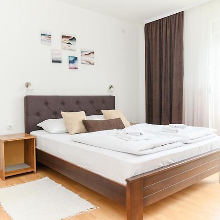 Apartmani Zvirac Soko Banja Exterior foto