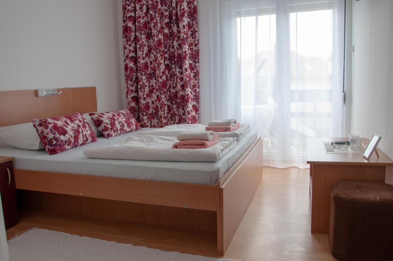 Apartmani Zvirac Soko Banja Exterior foto